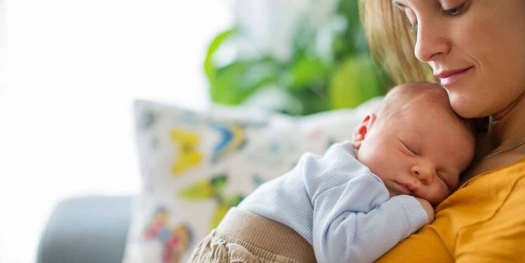 شیر مادران واکسینه شده در برابر کووید-19، اثر حفاظتی برای نوزادان دارد.